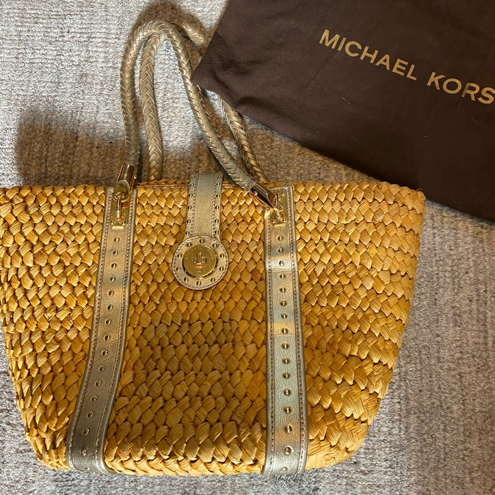 Michael Kors beach tote